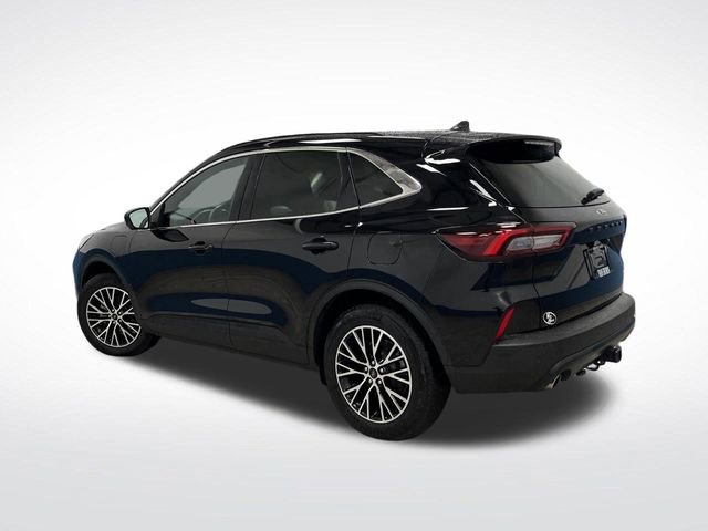 Used 2024 Ford Escape SE w/ PHEV Premium Package image 3