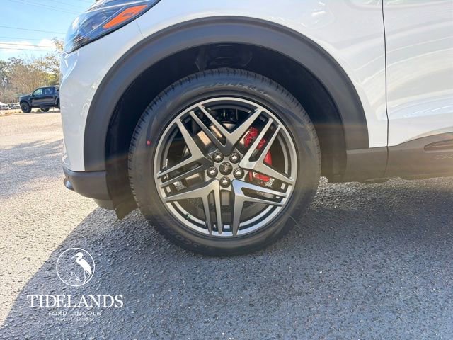 New 2026 Ford Explorer ST image 29