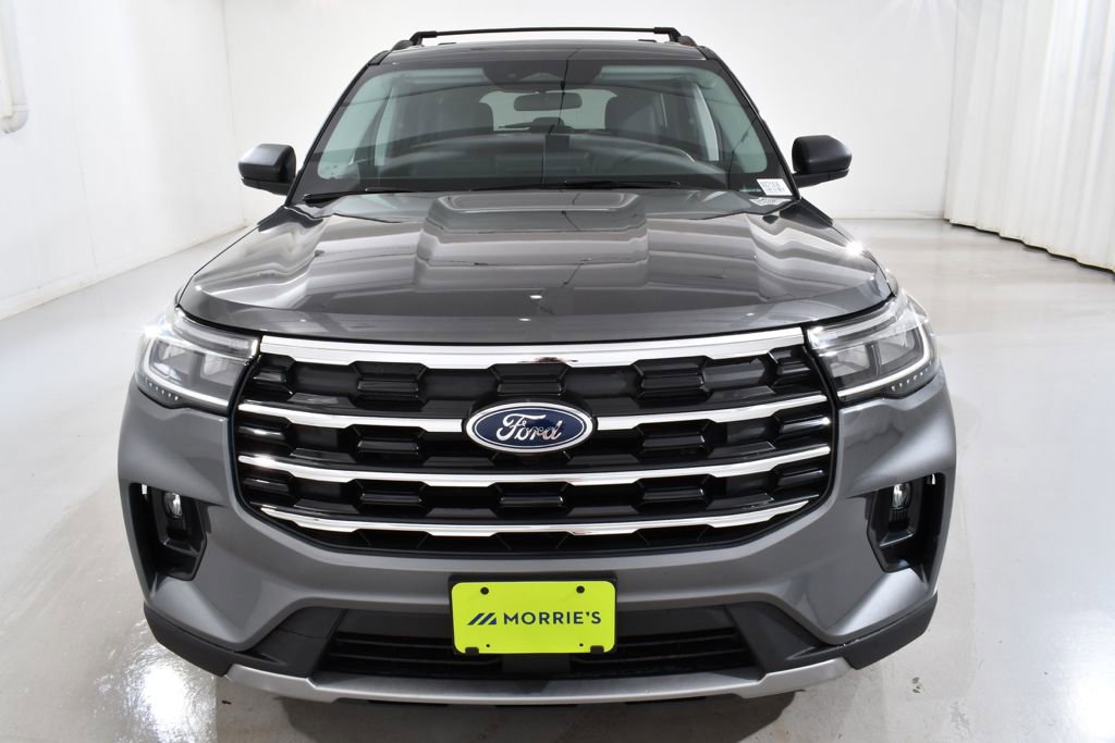New 2025 Ford Explorer Active w/ Active Comfort Package image 3