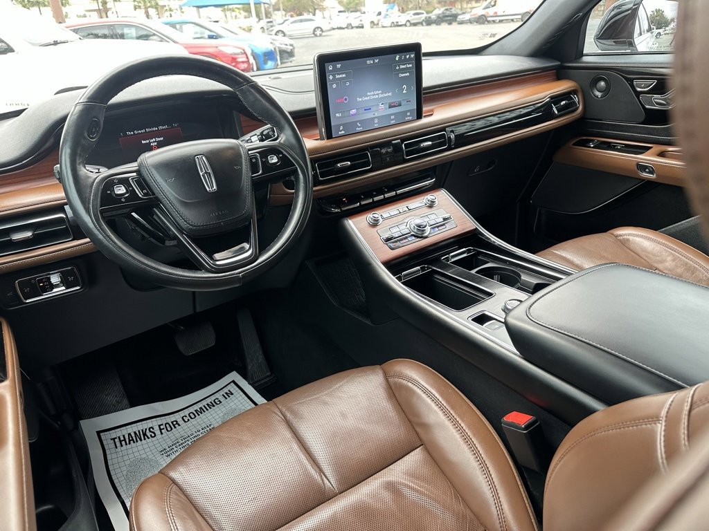 Used 2022 Lincoln Aviator Reserve w/ Elements Package Plus image 17