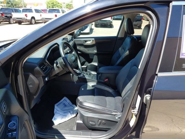 Used 2020 Ford Escape Titanium AWD/4WD image 26