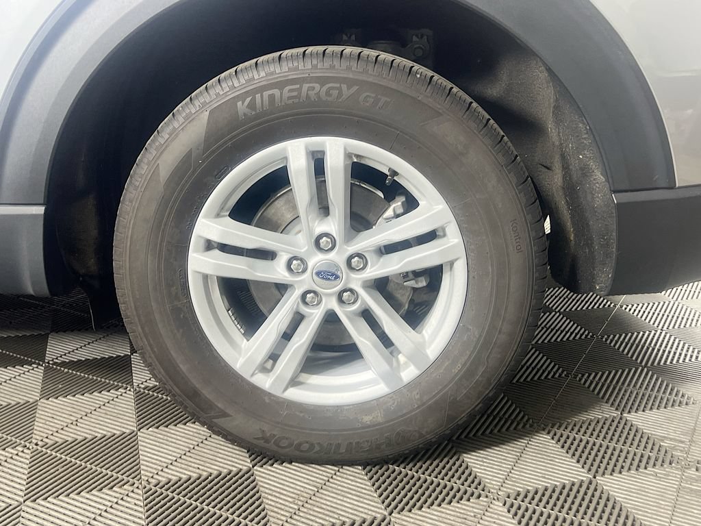 Certified 2024 Ford Explorer XLT AWD/4WD image 32