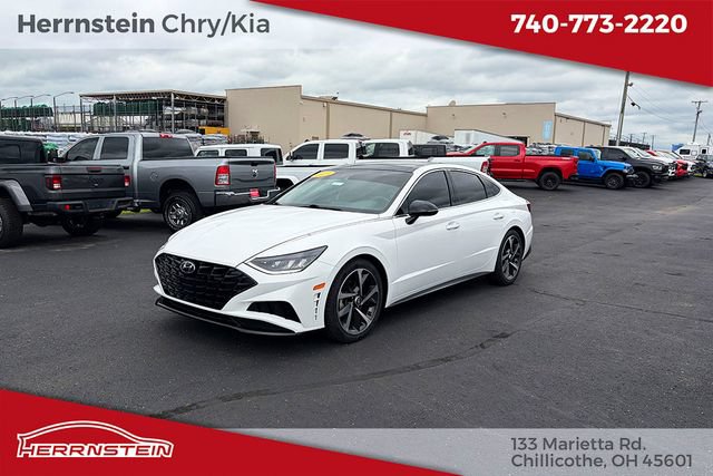 Used 2023 Hyundai Sonata SEL Plus FWD image 3