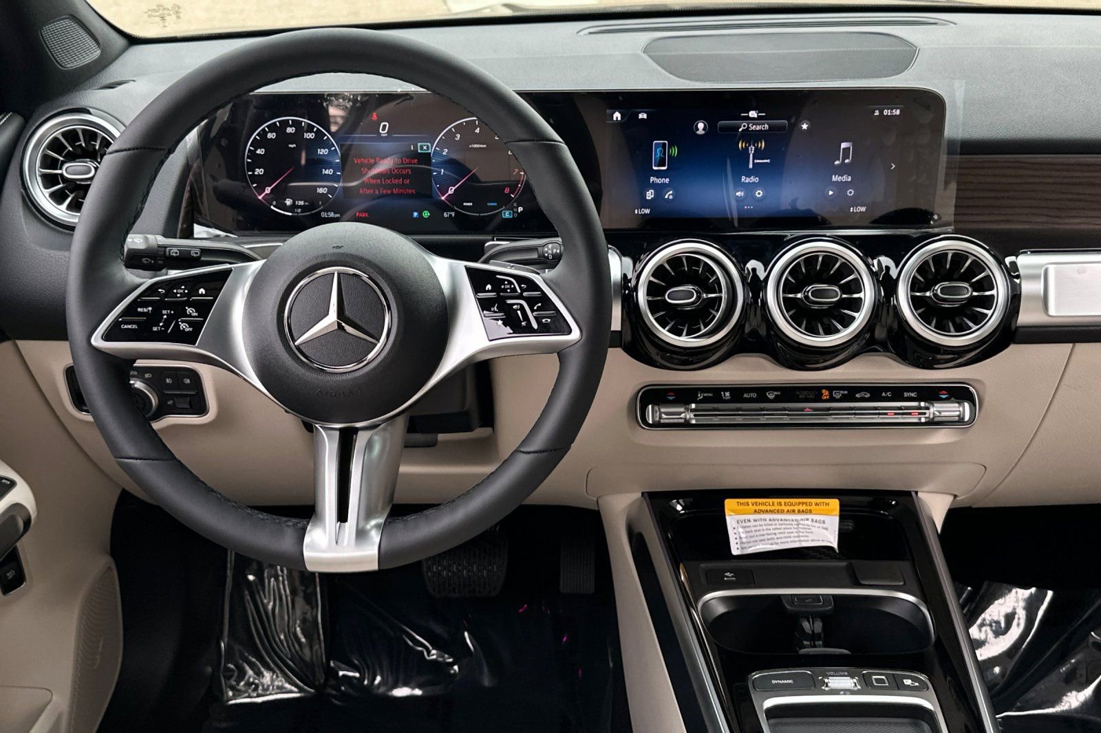 New 2026 Mercedes-Benz GLB 250 image 25