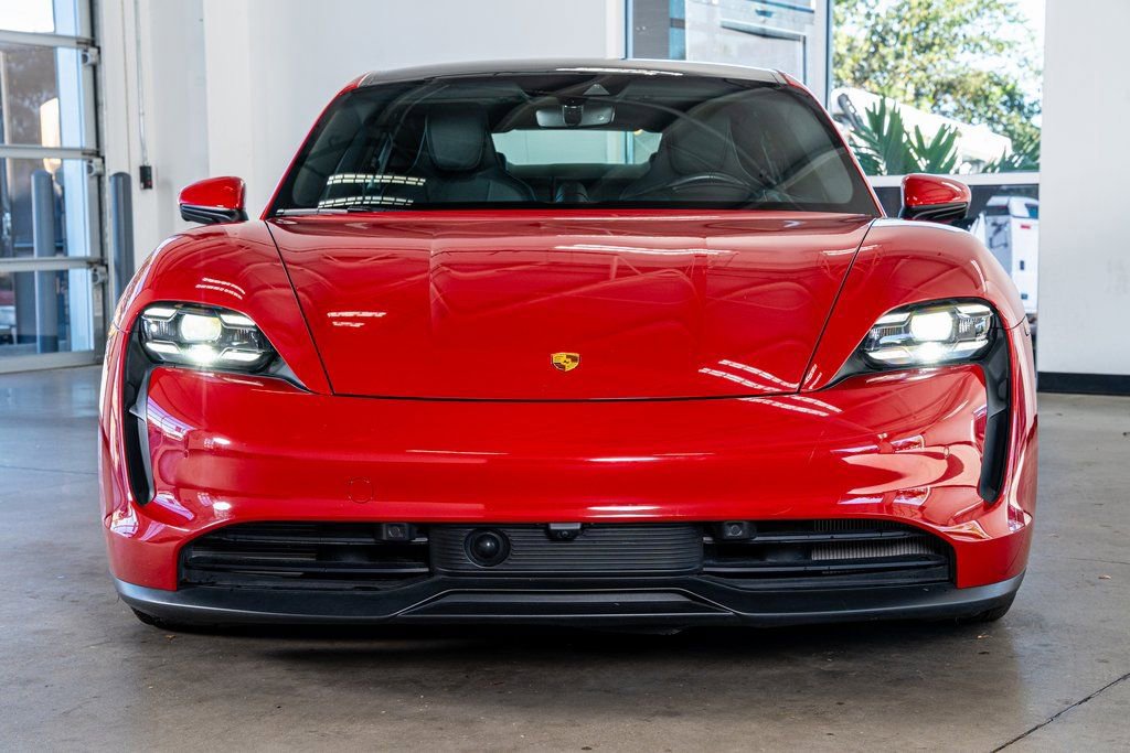 Used 2022 Porsche Taycan 4S image 3