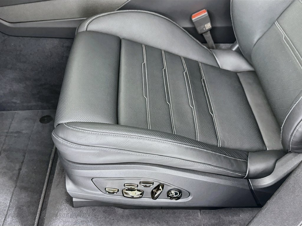 New 2026 Porsche Cayenne Turbo AWD/4WD image 13