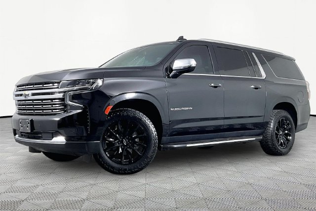 Used 2023 Chevrolet Suburban Premier RWD image 1