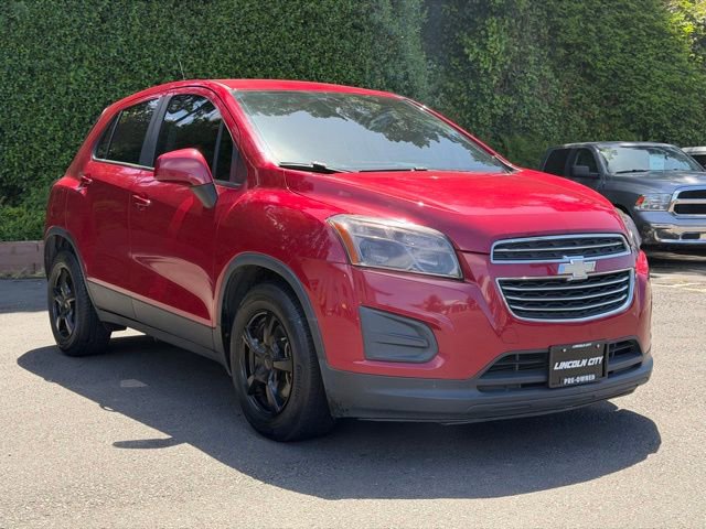 Used 2015 Chevrolet Trax LS FWD image 3