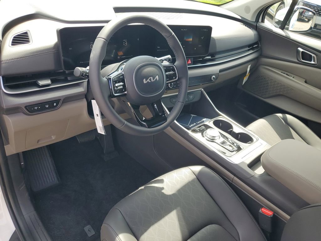 New 2026 Kia Carnival EX image 6