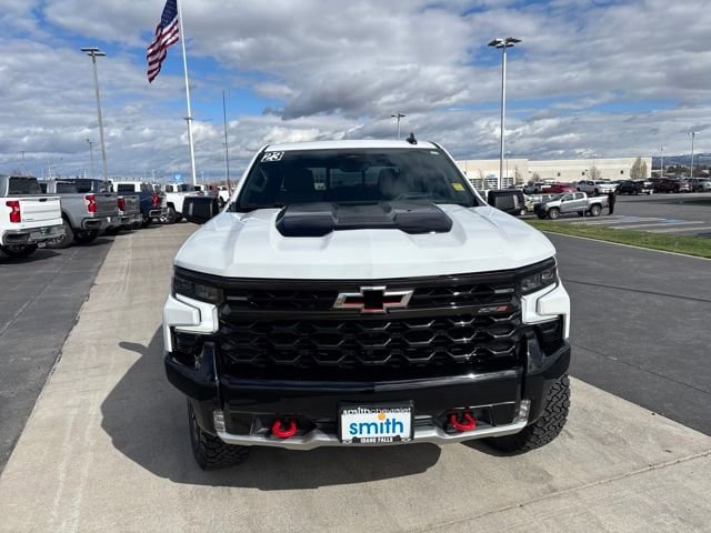 Certified 2023 Chevrolet Silverado 1500 ZR2 w/ Technology Package AWD/4WD image 8
