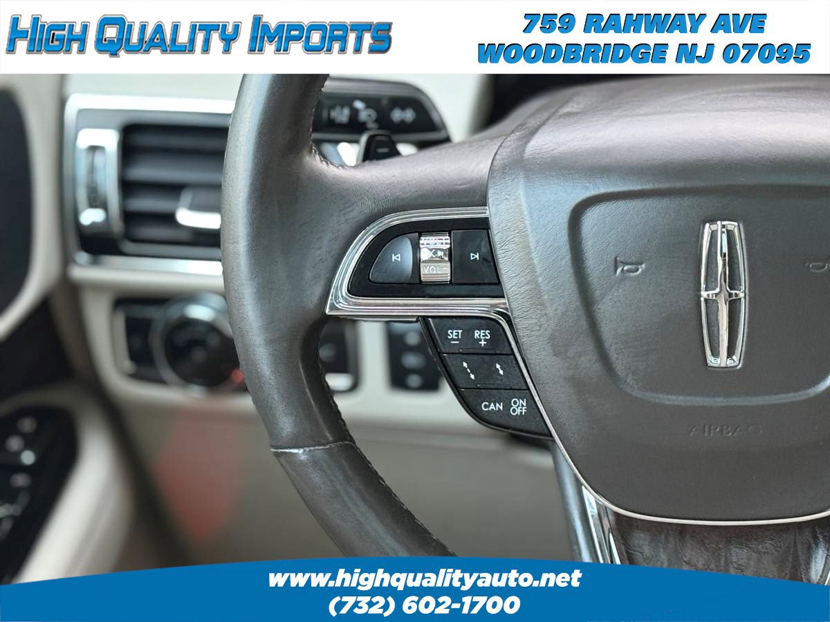 Used 2018 Lincoln Navigator Select w/ Technology Package AWD/4WD image 43