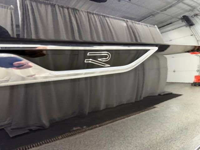 Used 2024 Volkswagen Atlas SEL Premium R-Line image 35