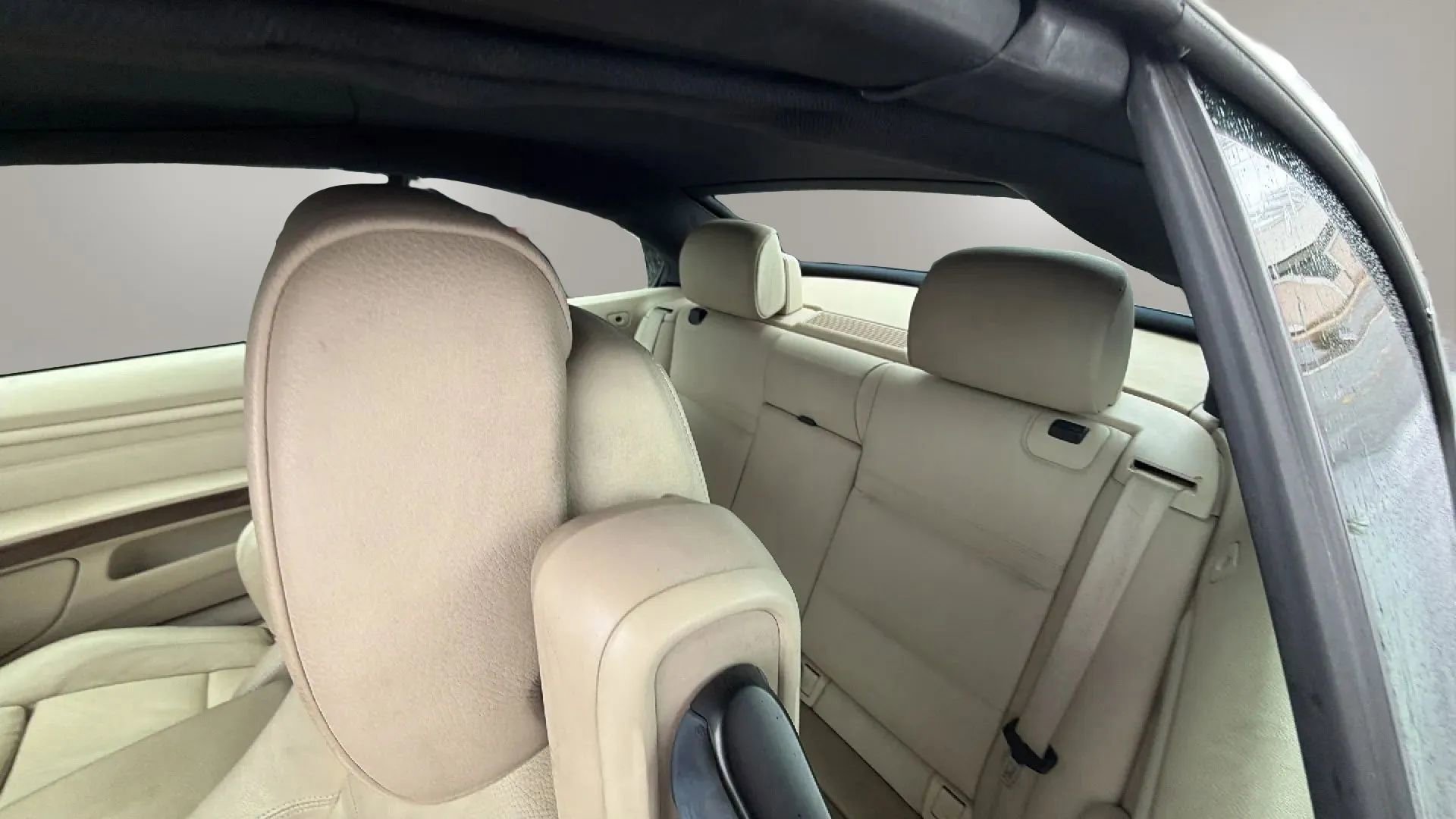 Used 2009 BMW 335i Convertible w/ Premium Pkg image 26