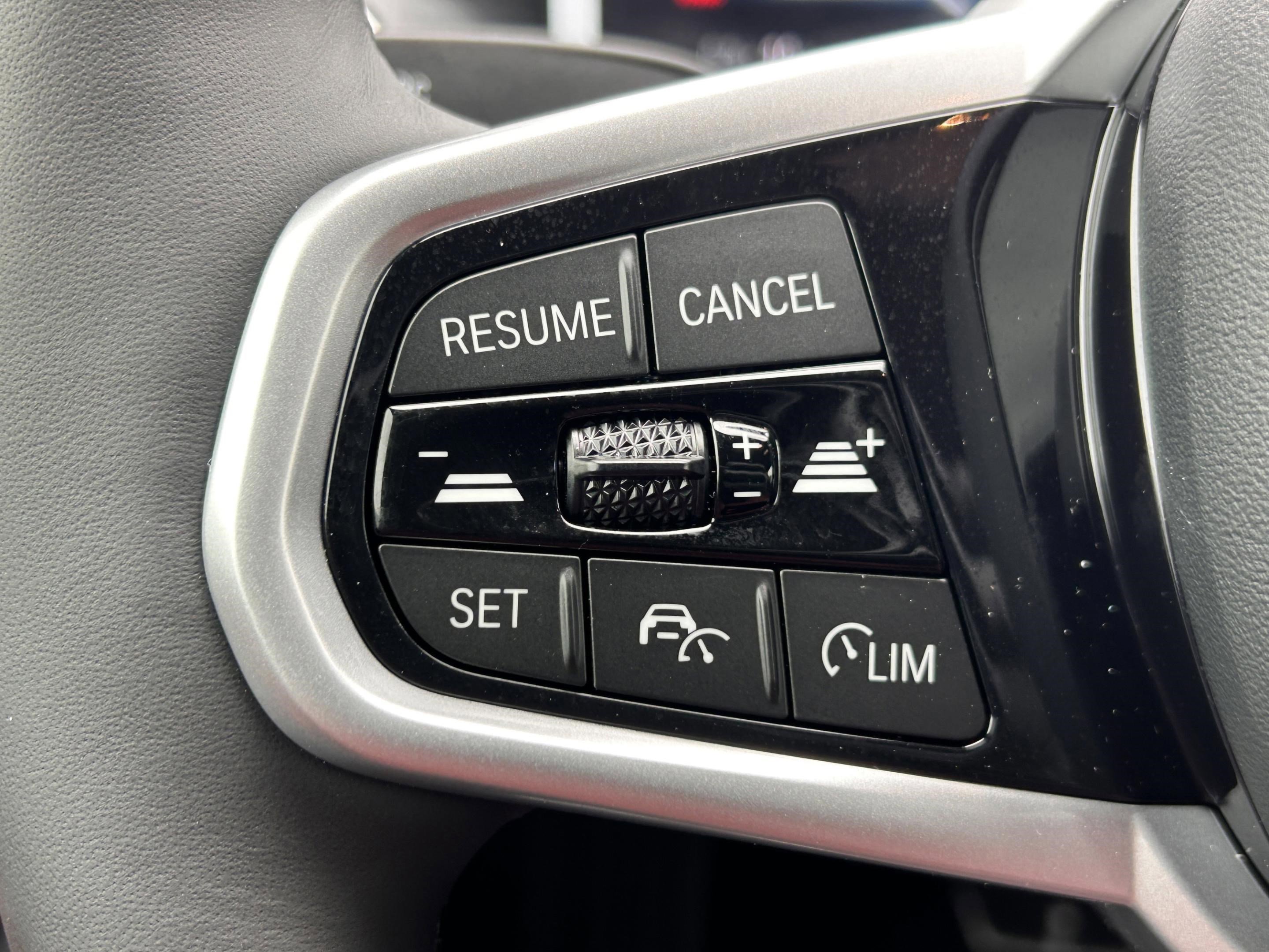 Used 2026 BMW i4 eDrive40 w/ M Sport Package image 12