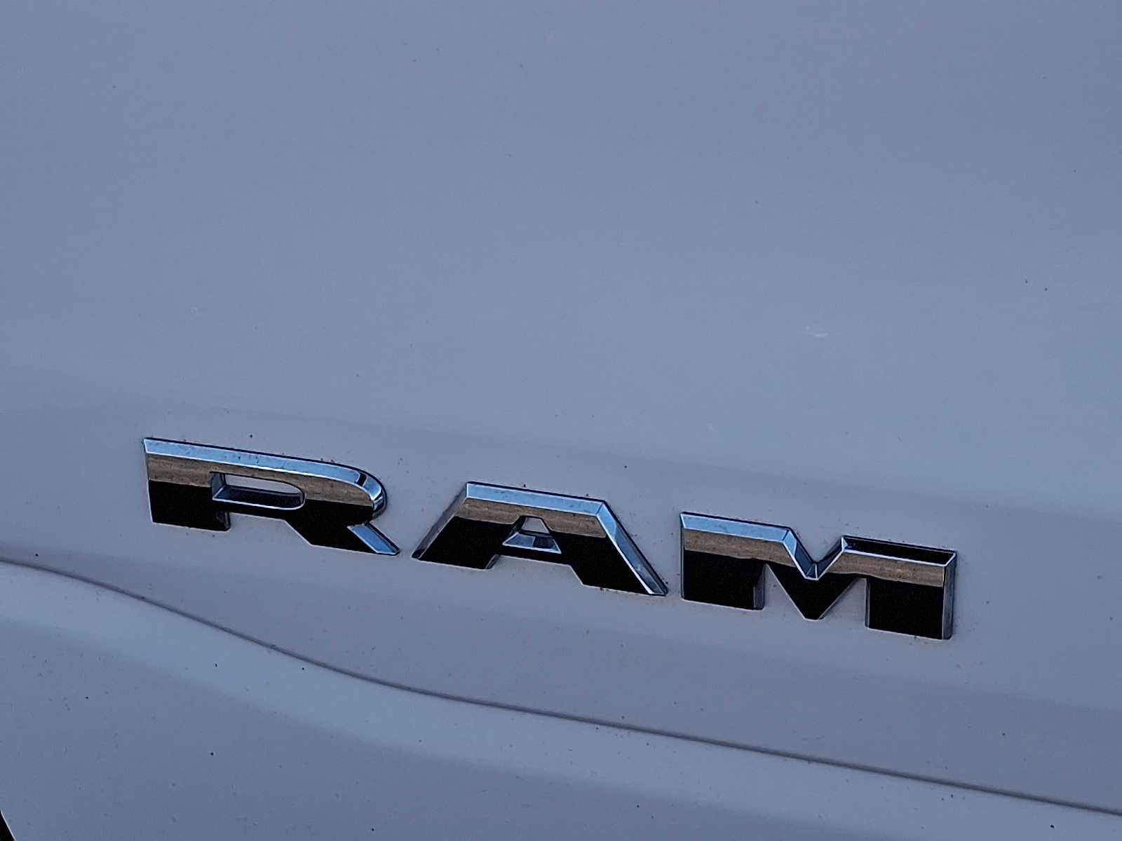 Used 2023 RAM 1500 Laramie AWD/4WD image 30