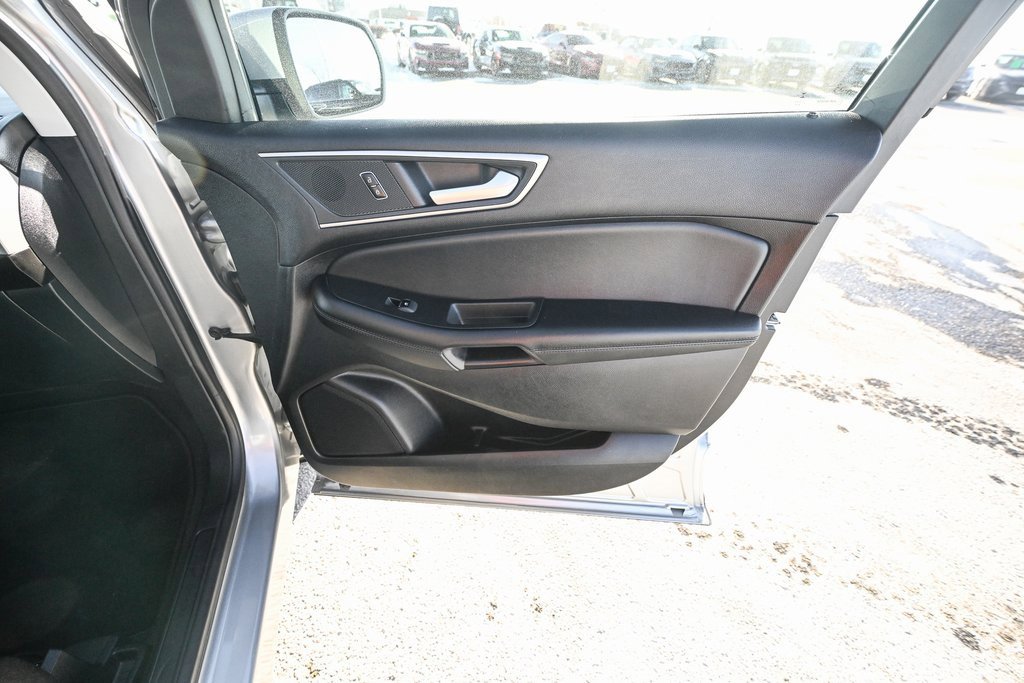 Used 2024 Ford Edge SEL w/ Convenience Package image 27