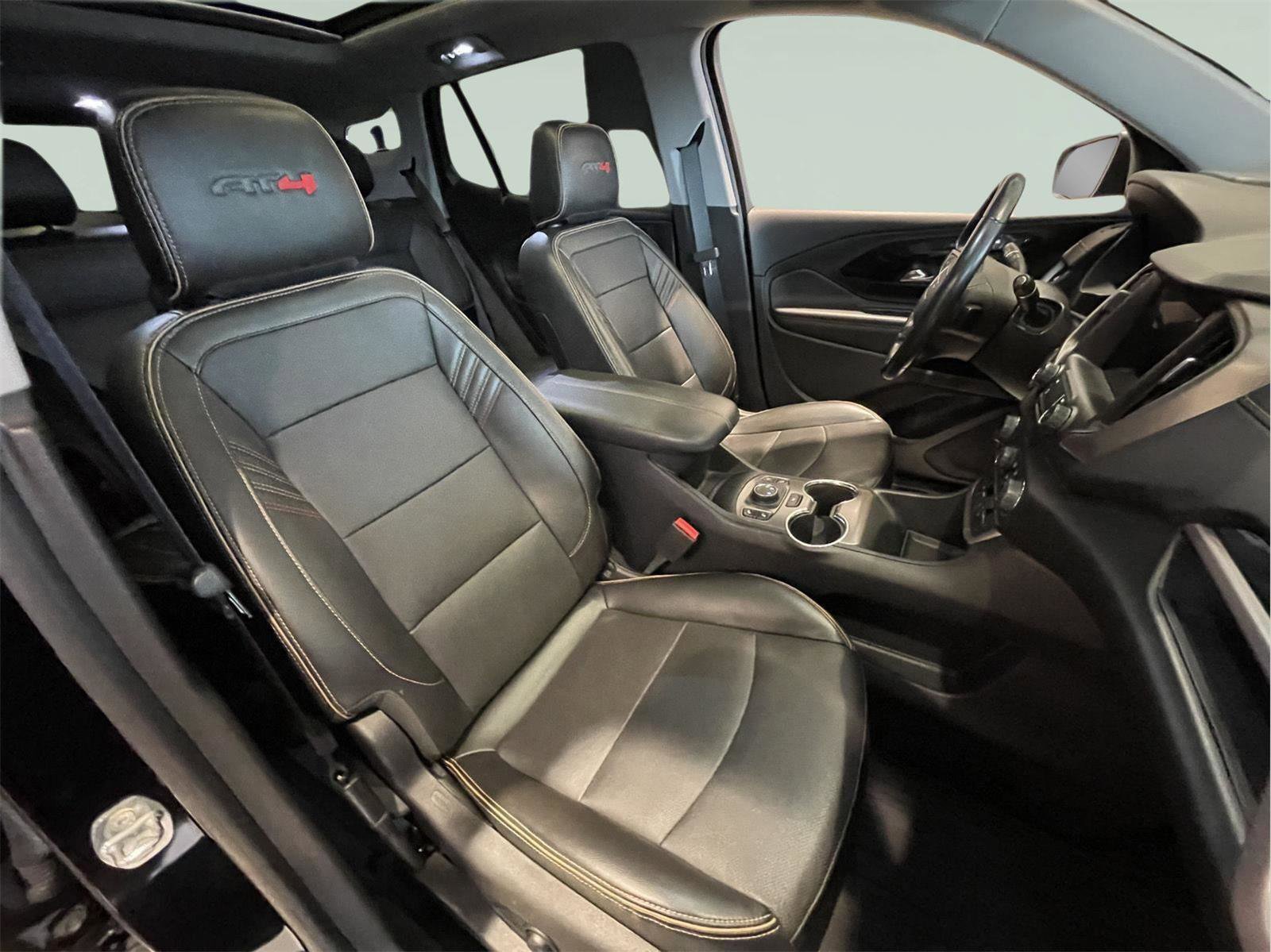 Used 2022 GMC Terrain AT4 w/ Infotainment Package II image 22