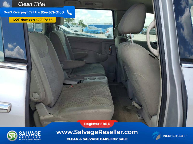 Used 2016 Nissan Quest S FWD image 15