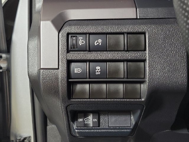 Used 2026 Toyota Tacoma SR5 AWD/4WD image 23