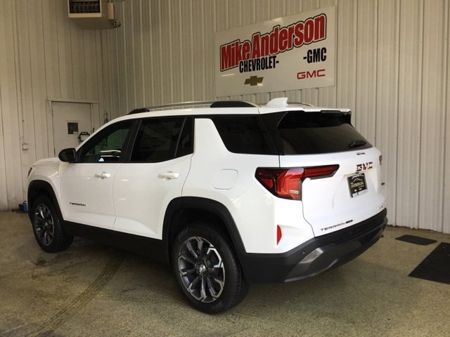 New 2027 GMC Terrain Elevation w/ Elevation Premium Package AWD/4WD image 3