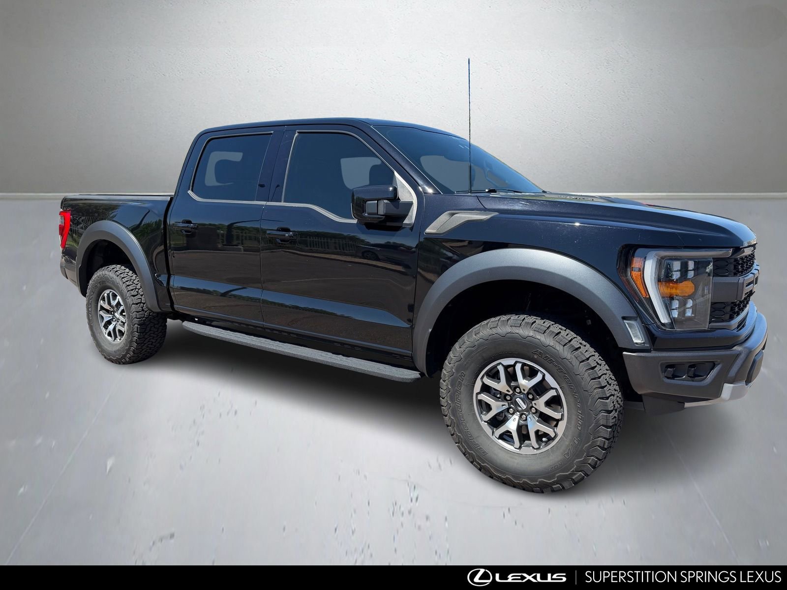 Used 2022 Ford F150 Raptor w/ Convenience Package image 2