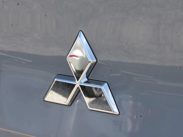 New 2026 Mitsubishi Outlander SE FWD image 14