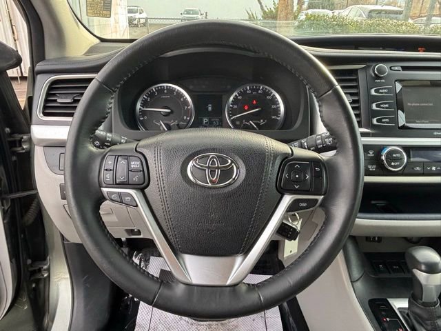 Used 2015 Toyota Highlander Plus image 17