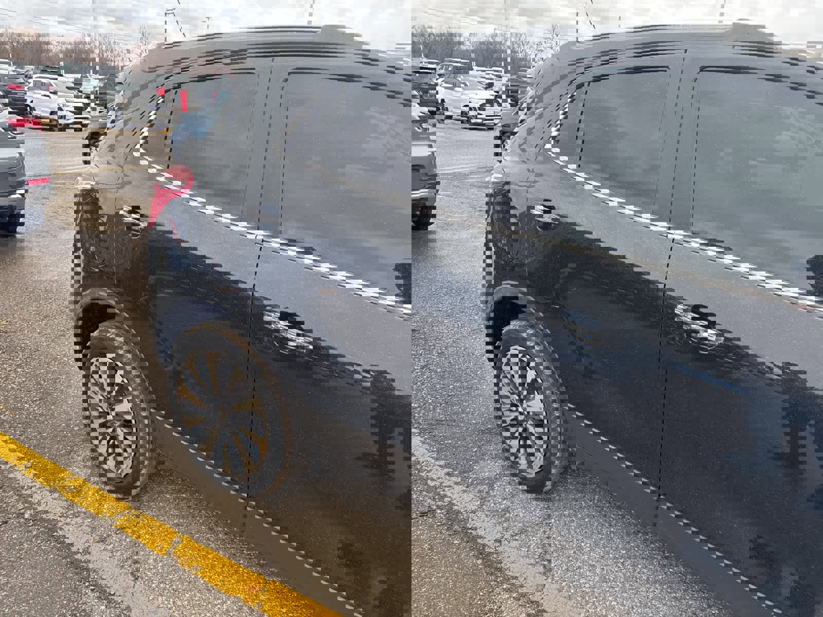 Used 2022 Buick Encore Preferred w/ Safety Package image 7