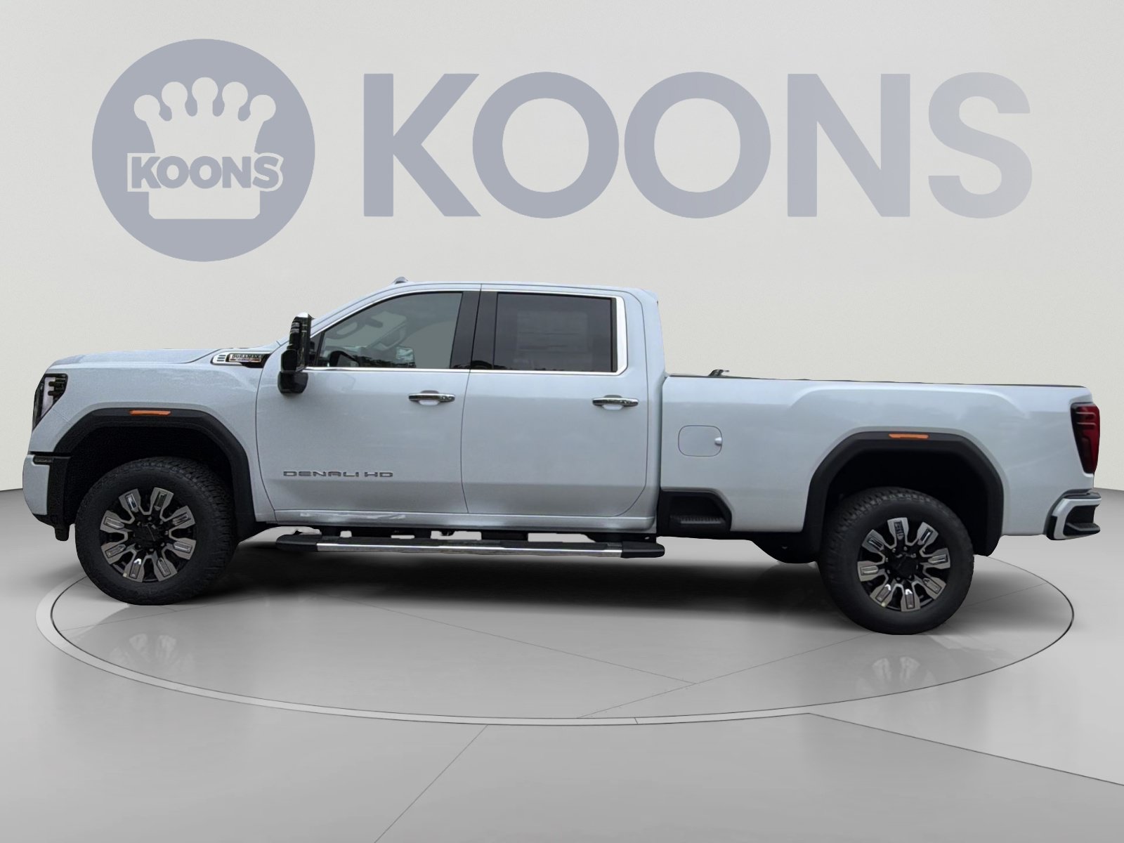 New 2026 GMC Sierra 3500 Denali w/ Denali Reserve Package AWD/4WD image 2