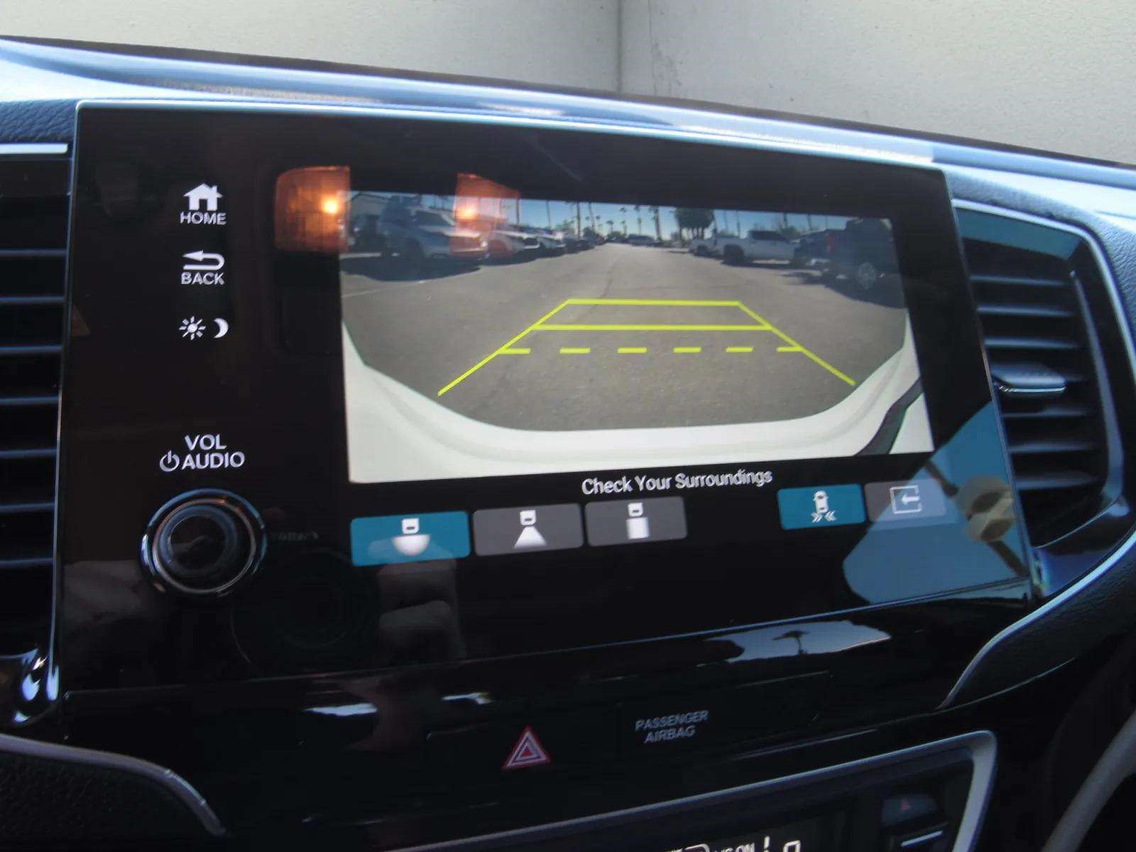 Used 2021 Honda Pilot Touring image 23