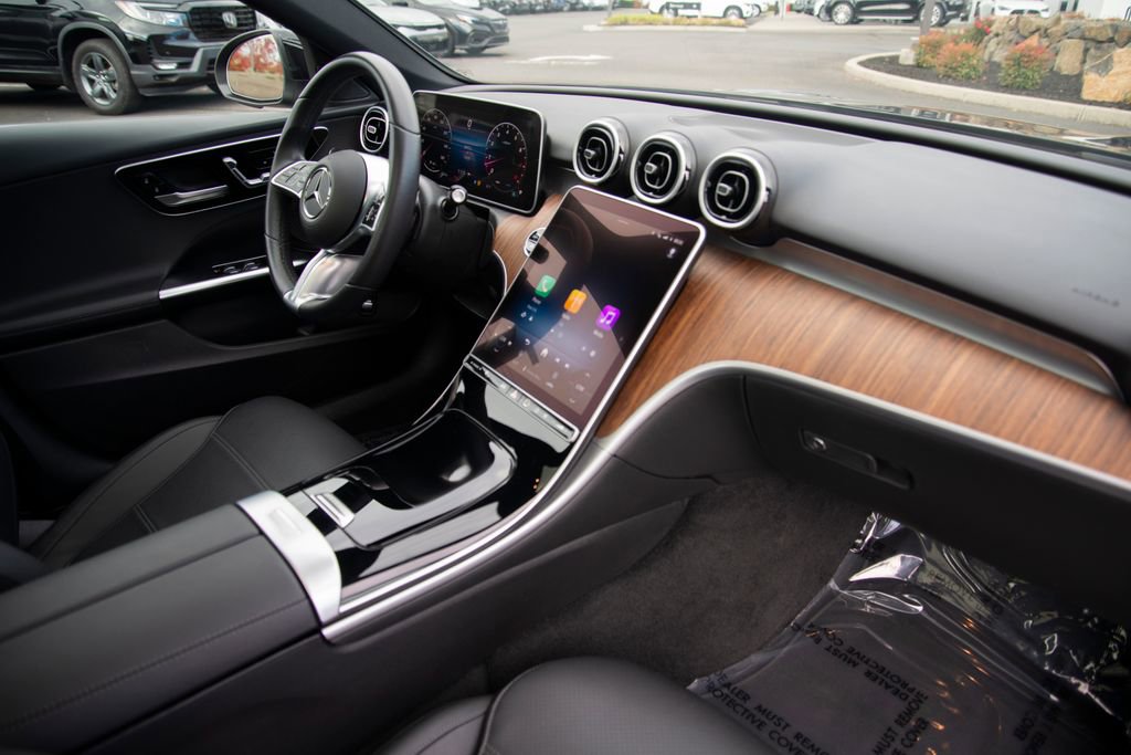 Certified 2025 Mercedes-Benz C 300 4MATIC Sedan image 21
