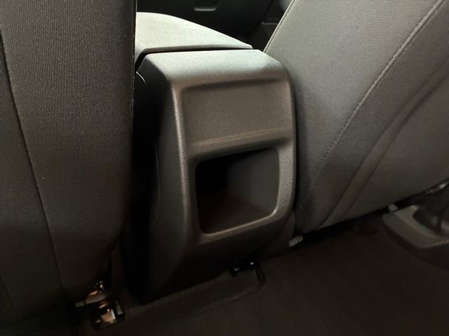 Used 2025 Chevrolet Trax RS w/ Sunroof Package image 19