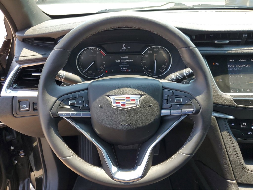 Certified 2023 Cadillac XT6 Luxury image 26