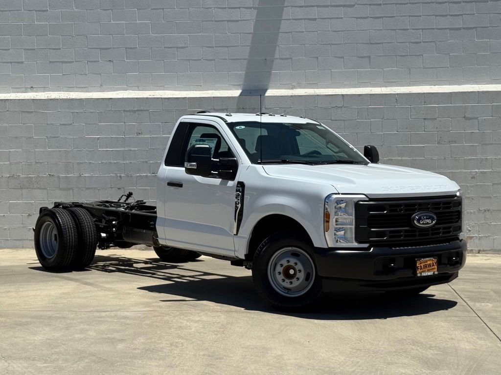 New 2026 Ford F350 XL