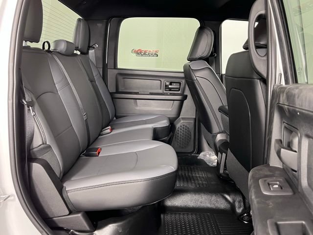 New 2026 RAM 2500 Tradesman w/ Chrome Appearance Group AWD/4WD image 27