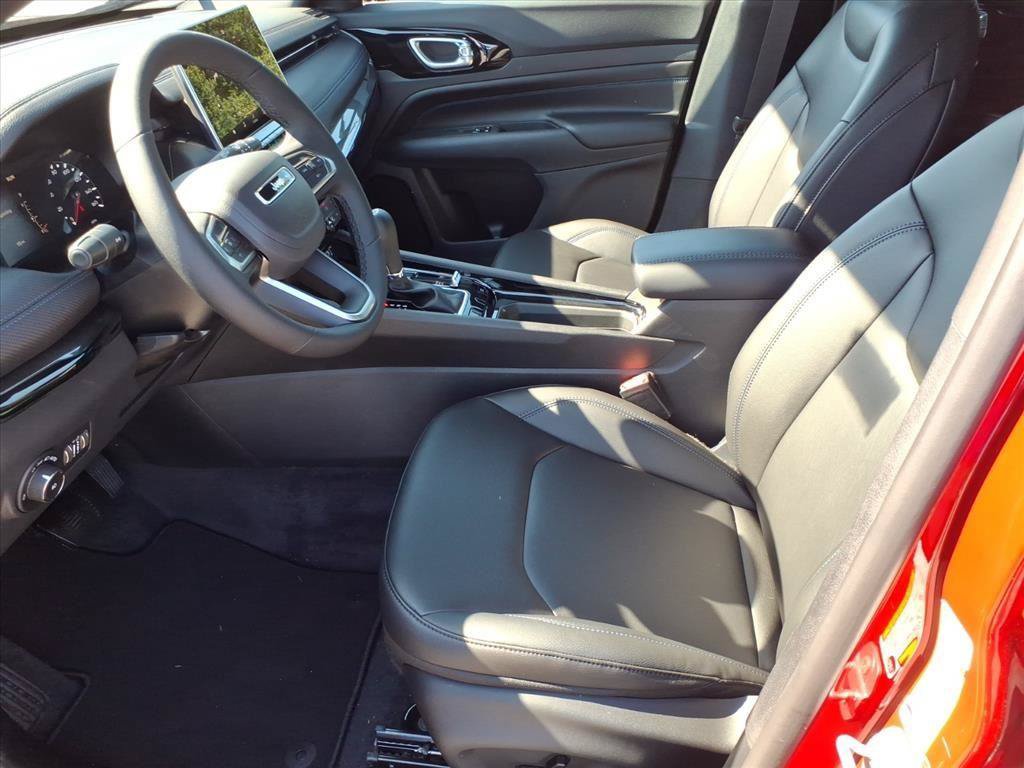 New 2026 Jeep Compass Limited AWD/4WD image 3