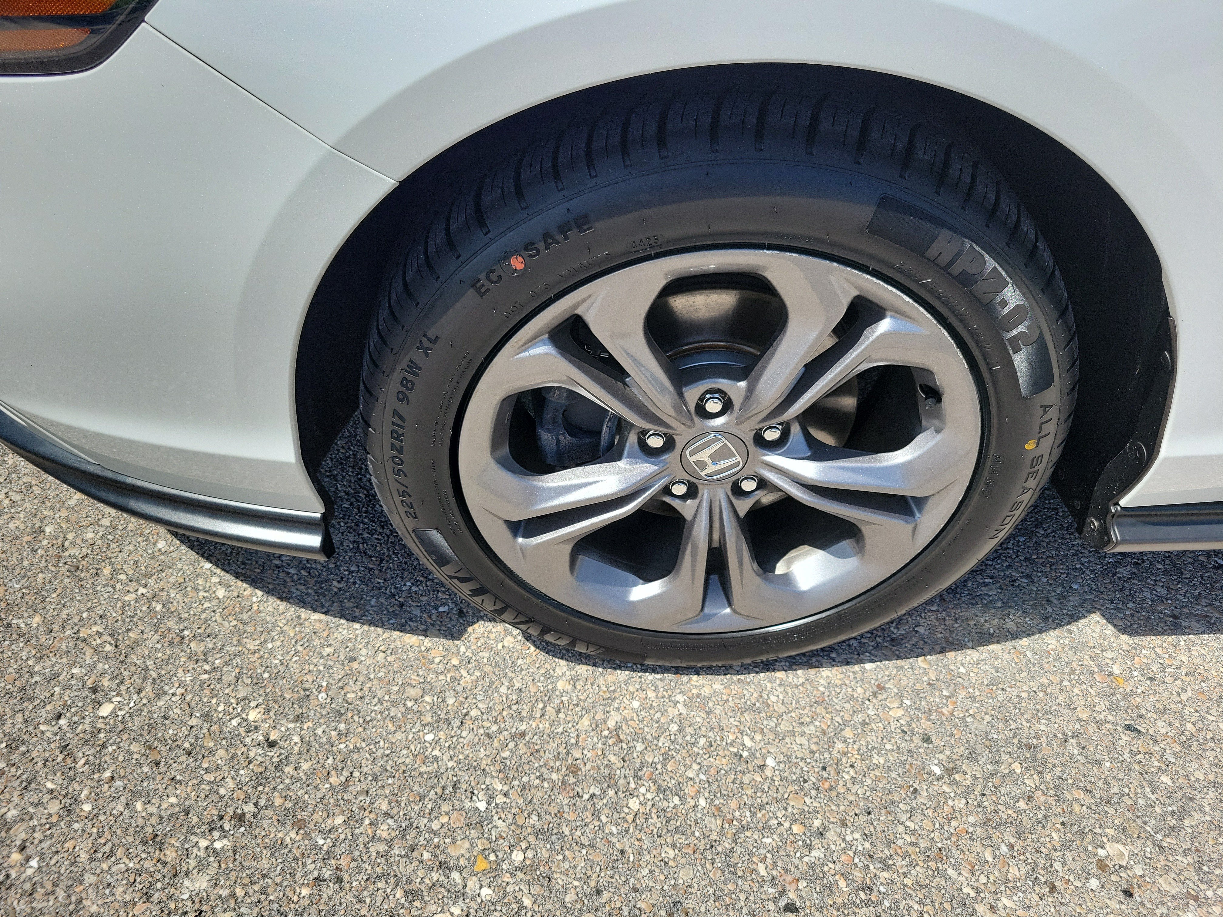 Used 2024 Honda Accord EX image 28