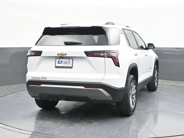 New 2026 Chevrolet Equinox LT w/ Convenience Package II FWD image 9