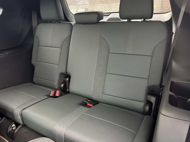 New 2026 GMC Acadia AT4 w/ Luxury Package image 12