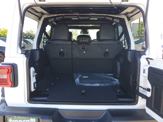 New 2027 Jeep Wrangler Unlimited Rubicon 392 AWD/4WD image 19