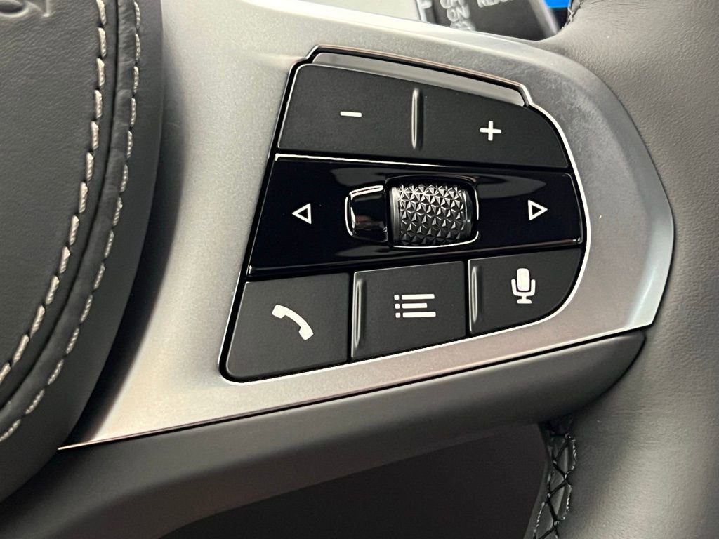 New 2026 BMW X7 xDrive40i w/ M Sport Package image 19