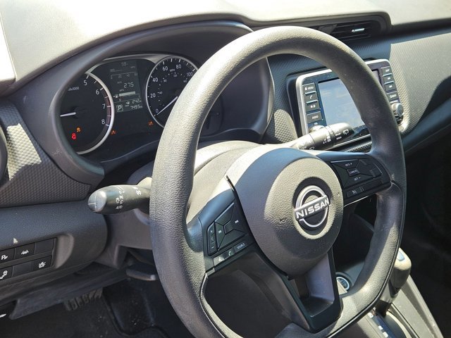 Used 2024 Nissan Kicks S FWD image 10