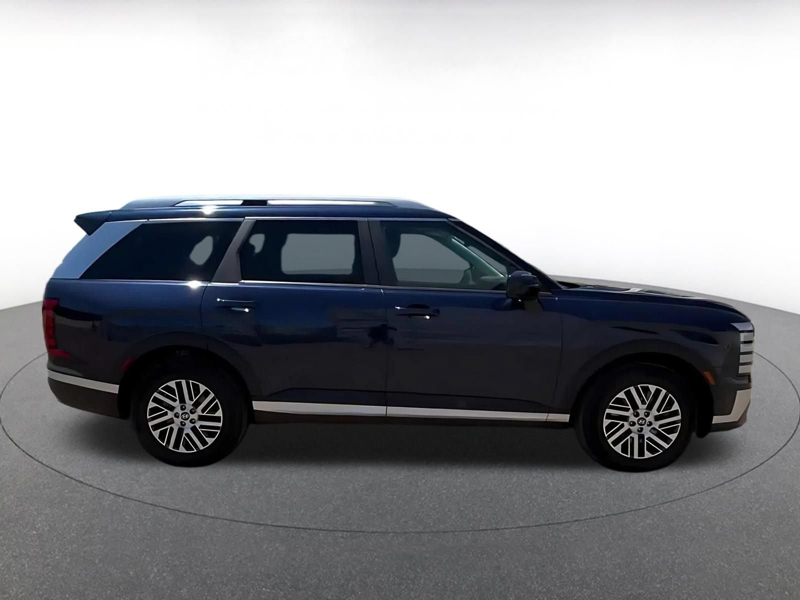 Used 2026 Hyundai Palisade SEL FWD image 16