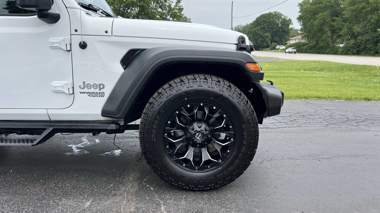 Used 2018 Jeep Wrangler Unlimited Sport image 9