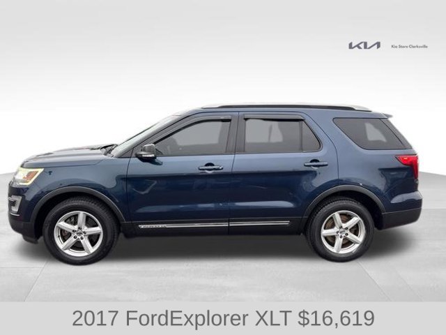 Used 2017 Ford Explorer XLT w/ Equipment Group 201A AWD/4WD image 5
