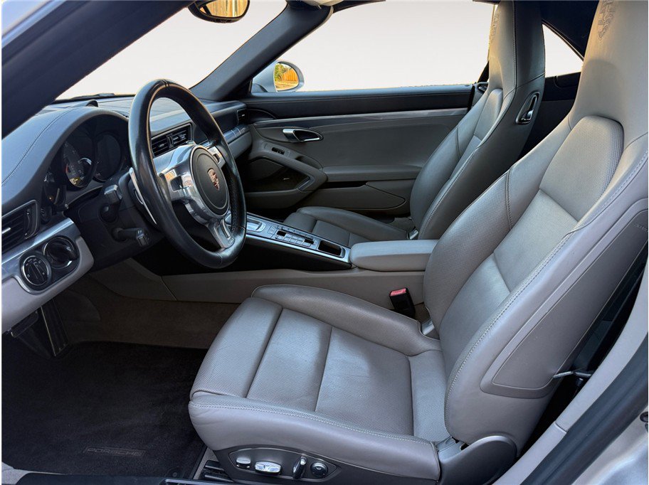 Used 2013 Porsche 911 Carrera S RWD image 9