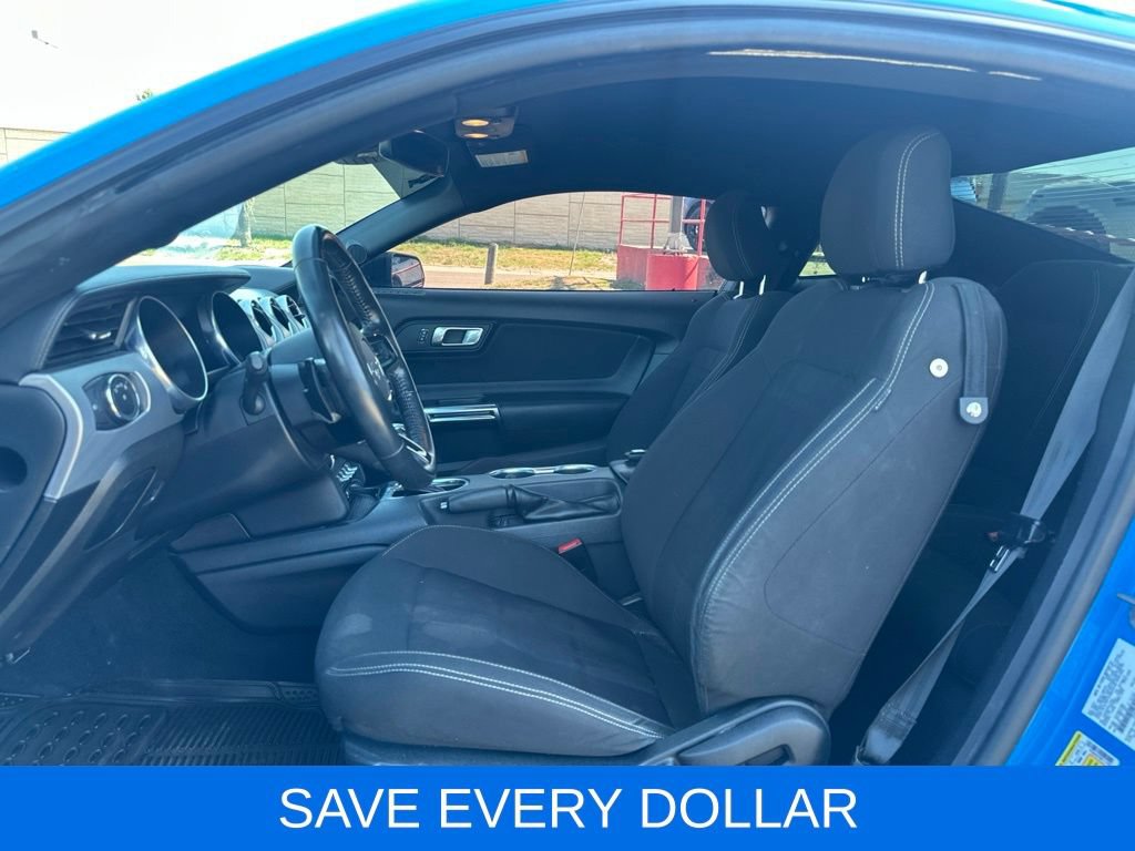 Used 2022 Ford Mustang GT w/ Equipment Group 301A RWD image 9
