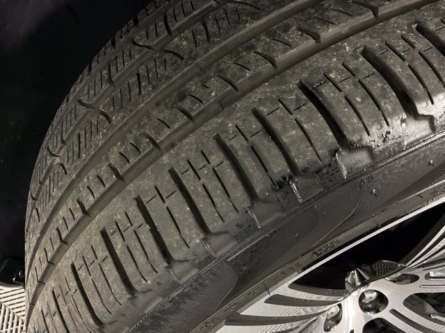 Certified 2024 Volvo XC90 T8 Plus w/ Protection Package Premier AWD/4WD image 37