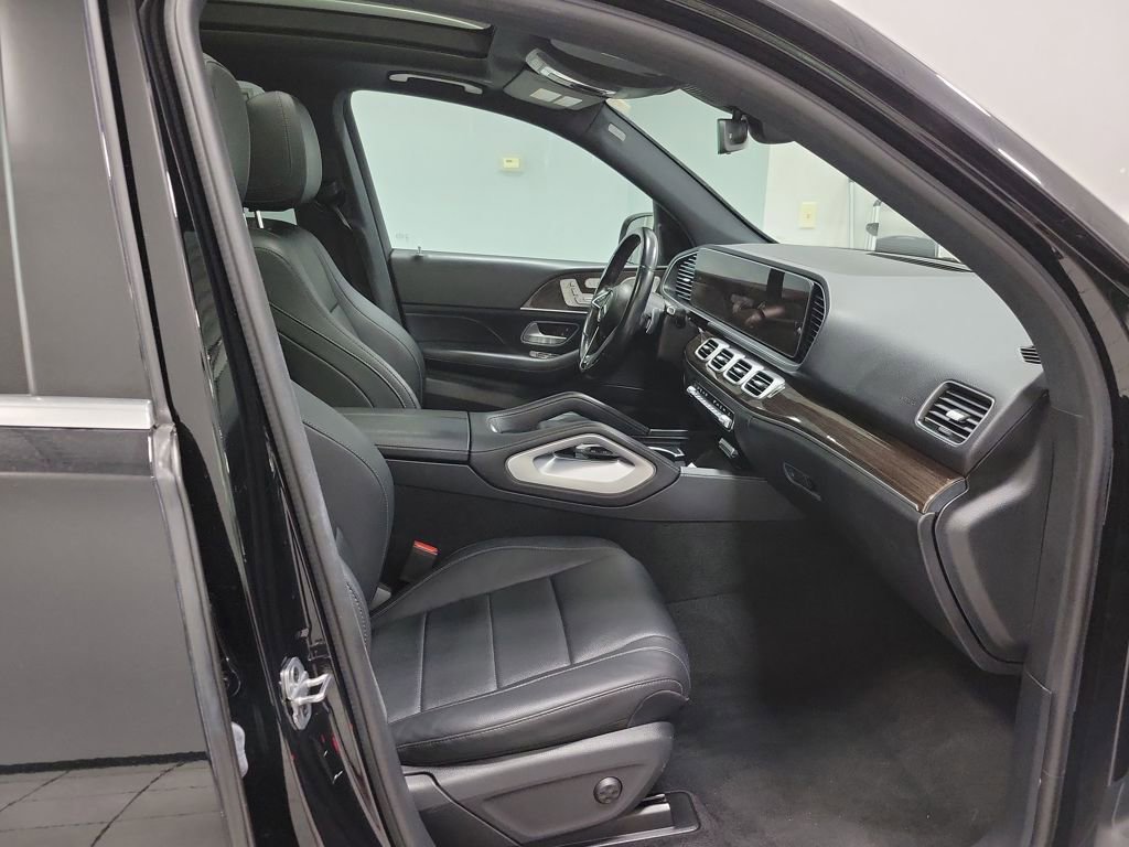 Used 2024 Mercedes-Benz GLE 350 GLE 350 w/ 3rd Row Seat Package image 27