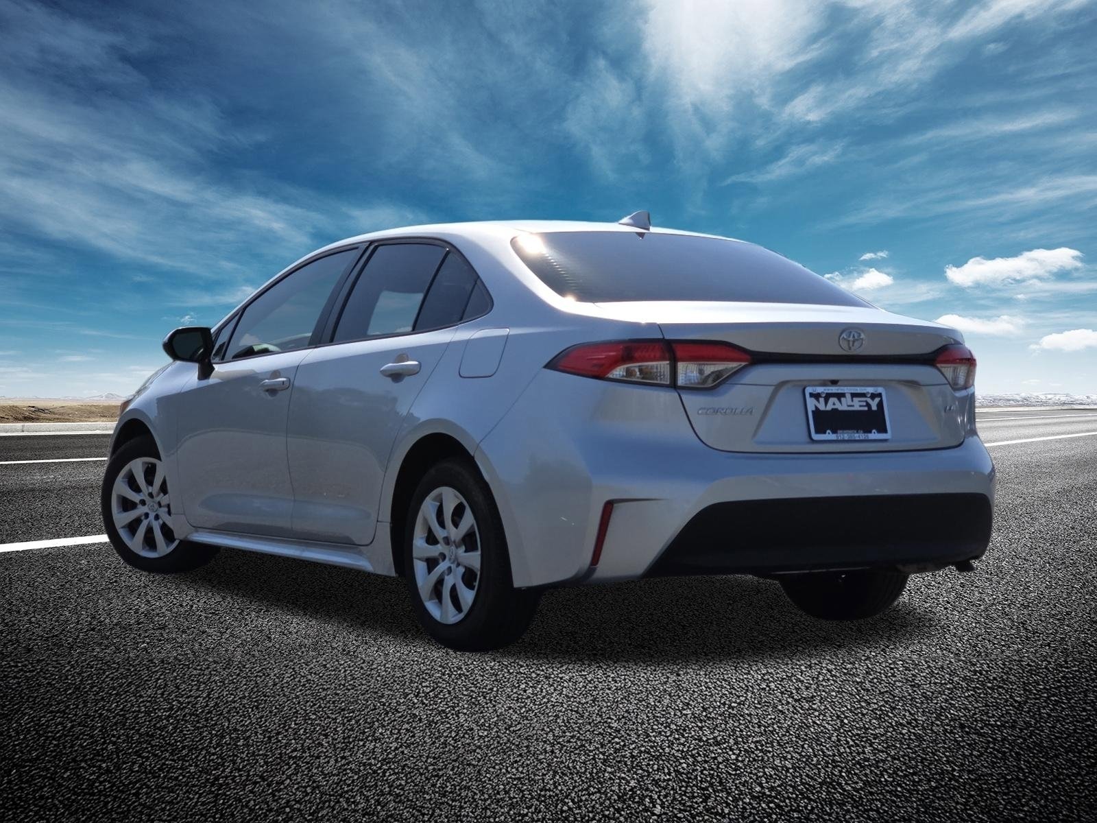 Used 2024 Toyota Corolla LE image 14